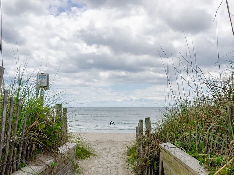 9 Sea Oats Ln — Photo 50