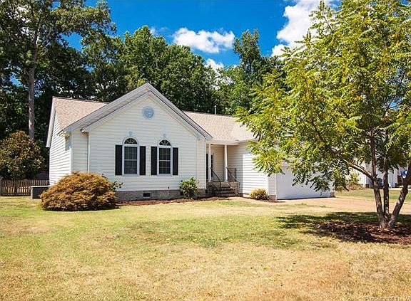 4th image of 3905 Renick Ln