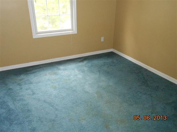 5th image of 206 Caspian Dr
