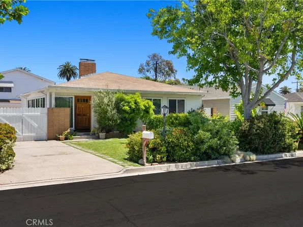 308 Flower St, Costa Mesa, CA 92627