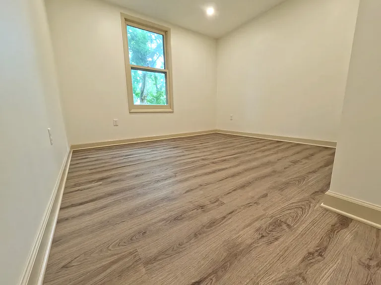406 Delaware Ave #201 — Photo 13
