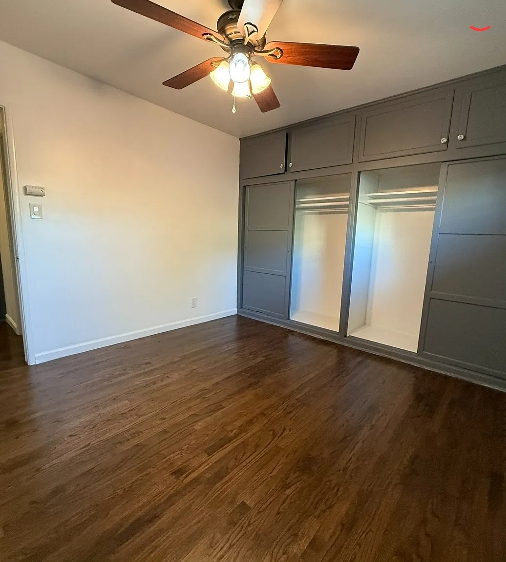 428 W Stocker St — Photo 4