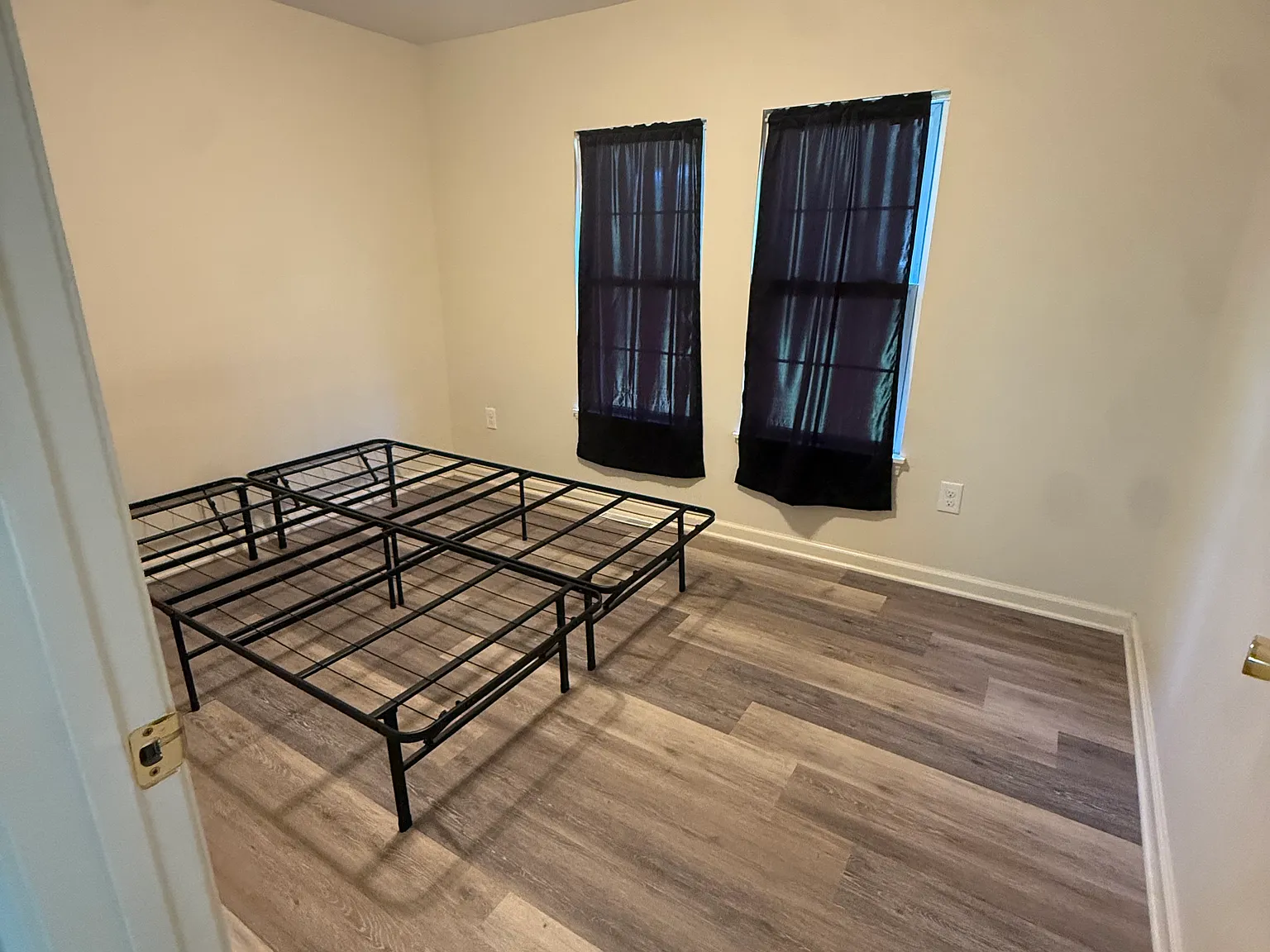 2 bed, 772 sqft, $1,100 — Photo 3