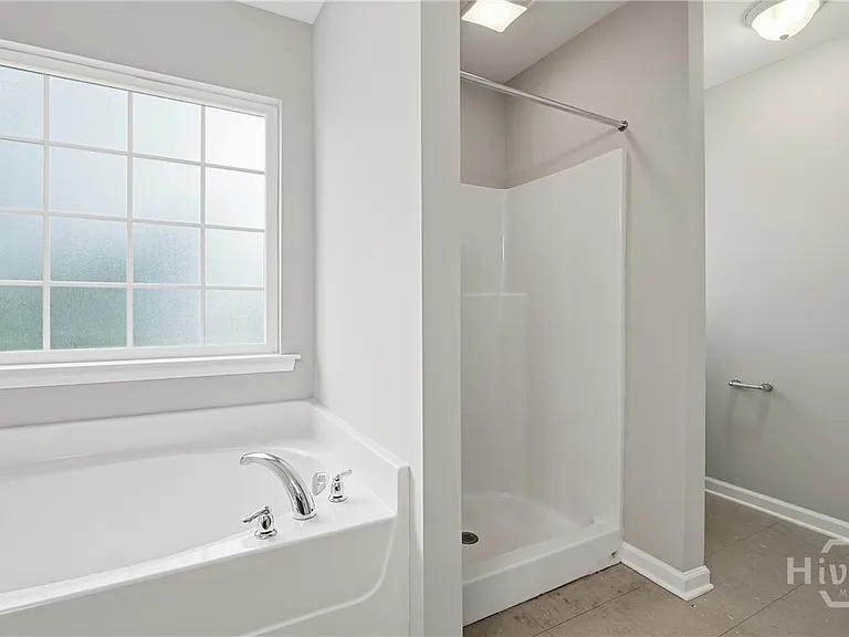 409 Olde Ivey Sq — Photo 28