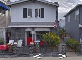 208 Diamond Ave, Newport Beach, CA 92662