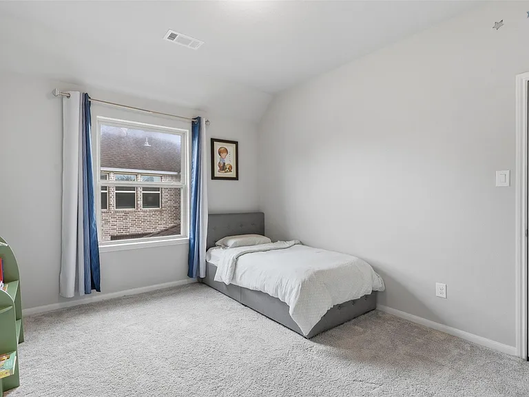 2410 Ginger Mist Ct — Photo 34
