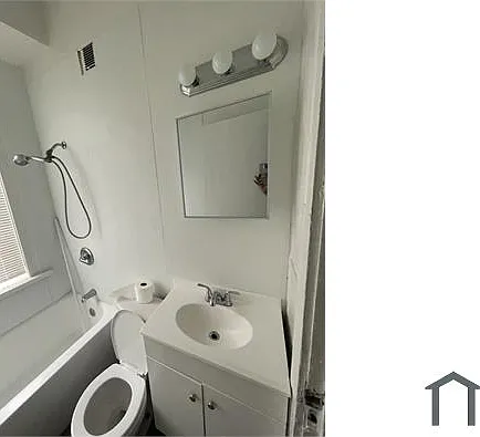 3215 Pulaski St #2W — Photo 2