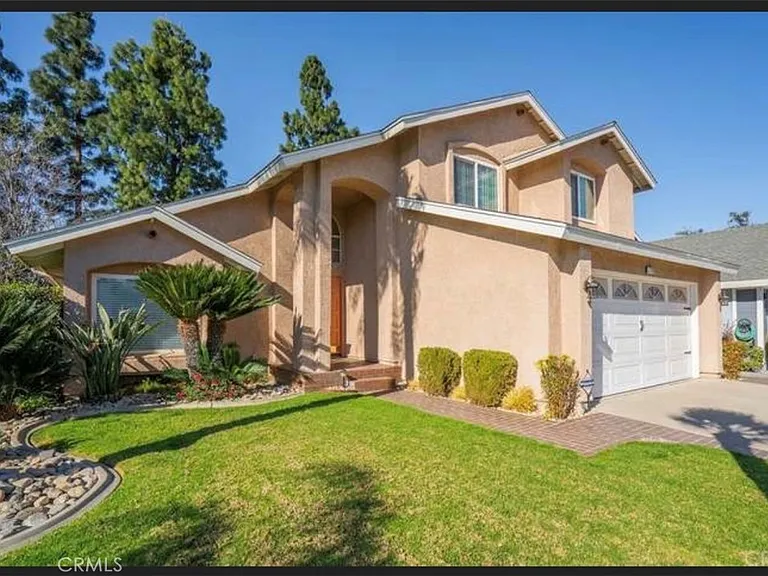 2708 Blue Fox Dr — Photo 3
