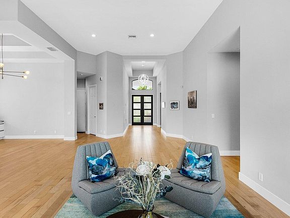 3rd image of 5440 NW 41st Terrace