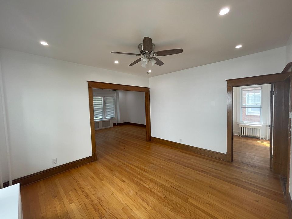 Dining Room Area