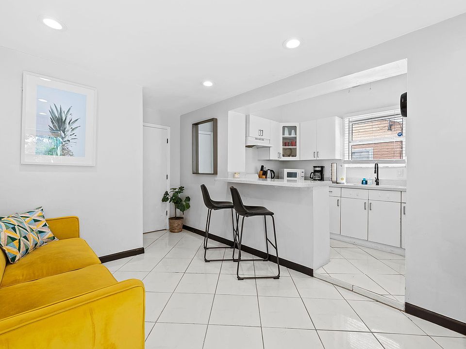 1st image of 1947 Adams Street #1-2