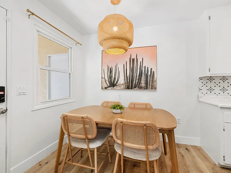 16002 Warren Ln — Photo 71