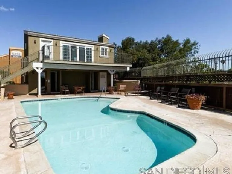 5252 Balboa Arms Dr #177 — Photo 19