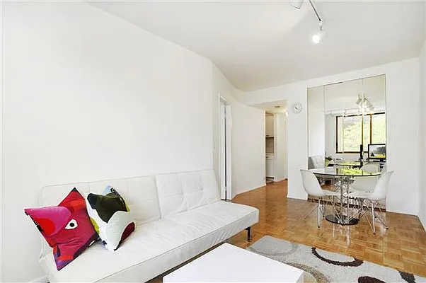 Rented by NY Best Homes Realty | media 2