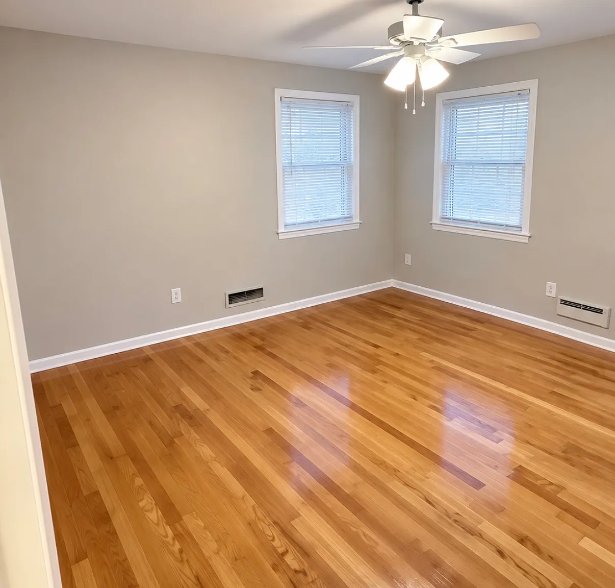 3 bed, 1600 sqft, $3,400 — Photo 3