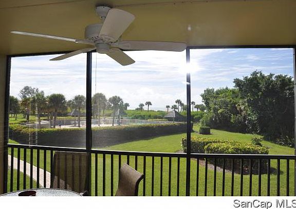 4th image of 1919 Olde Middle Gulf Dr Unit 501