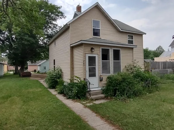 707 Pacific Ave, Morris, MN 56267
