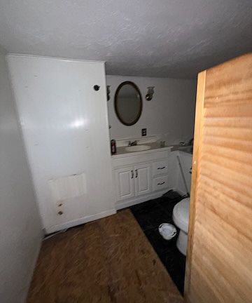 4th image of 110 Hill St