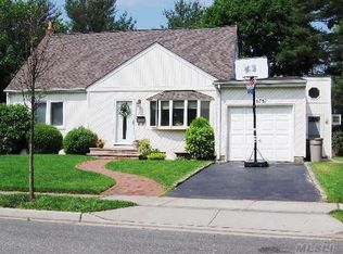 2678 Wilddale Rd, Baldwin, NY 11510