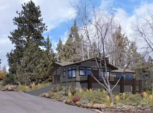 2012 NW 4th St, Bend, OR 97703