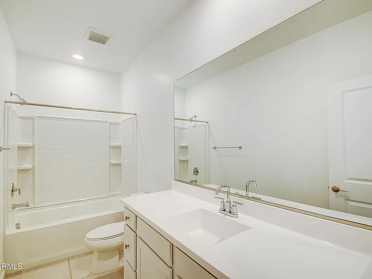 9902 E Tamery Ave — Photo 23