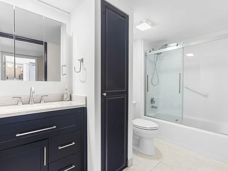 5674 SE Riverboat Dr #131 — Photo 19