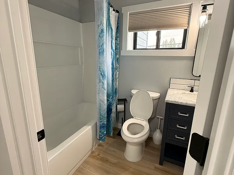 Road 7.9 NE — Photo 1
