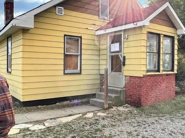 177 Roundhouse Rd, Lewistown, MT 59457