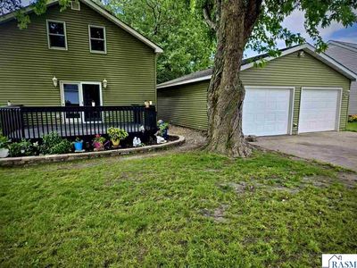 291 1st St NW, Wells, MN, 56097