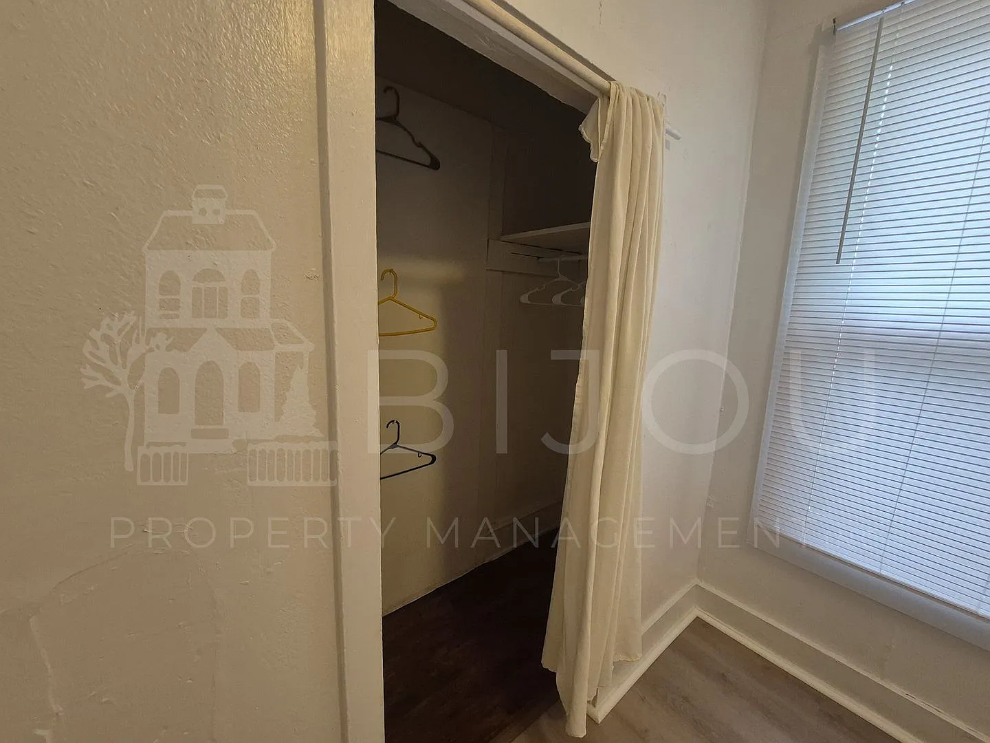Downtown Rooms — Photo 4