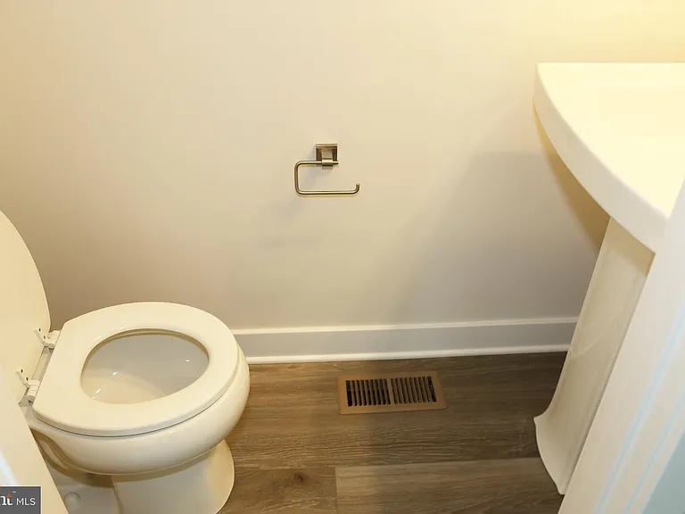 1790 Atlas Dr — Photo 18
