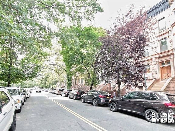 4th image of 70 Halsey St #2F