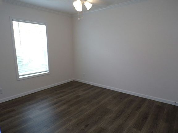 4th image of 10201 W Beaver St #330