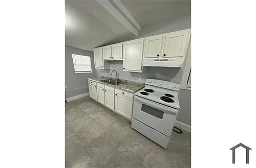 1436 W 25th St Photo 1