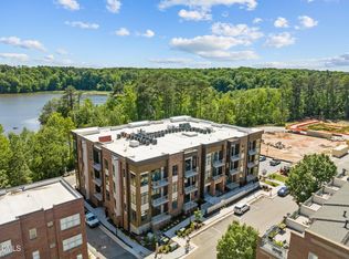 2441 Campus Shore Dr #309, Raleigh, NC 27612
