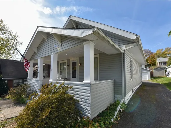 556 Orchard Ave, Barberton, OH 44203