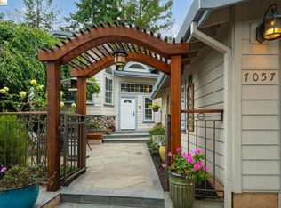 7057 Shirley Dr #A, Oakland, CA 94611