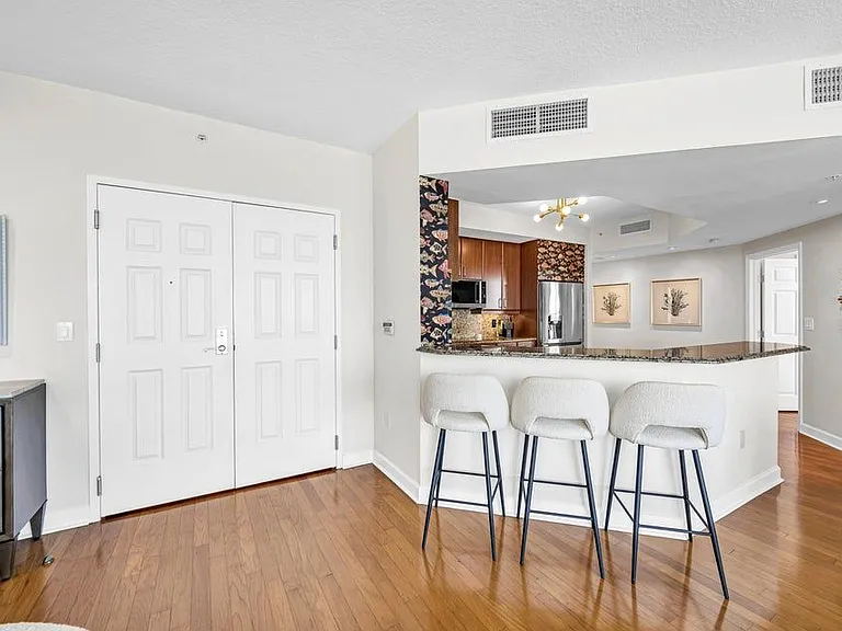 100 Birch Rd #2505D — Photo 5