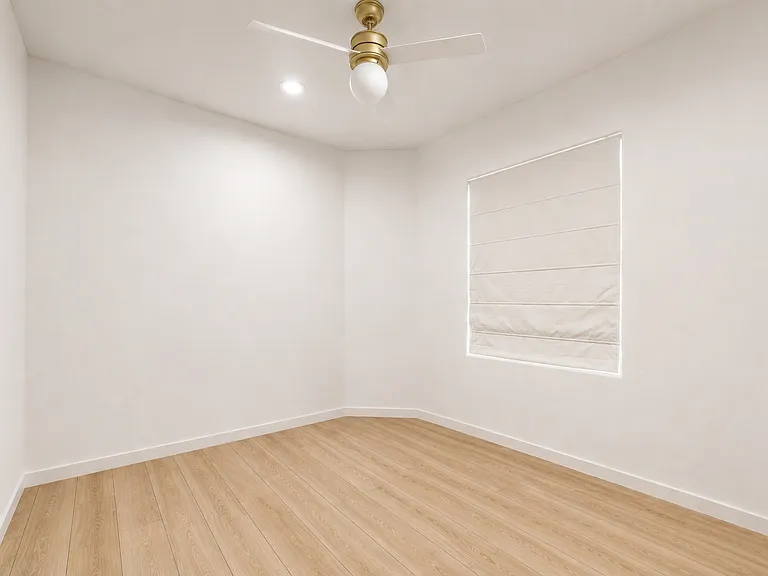 633 E Silver Fox Way — Photo 19