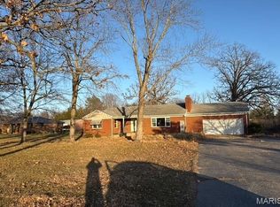 1130 Tower Rd, Lebanon, MO 65536