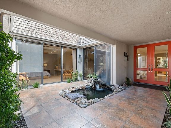 4th image of 35 Duke Dr