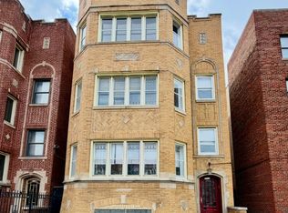 7712 S Jeffery Blvd APT 3, Chicago, IL 60649