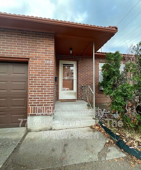 1st image of 700 E Taylor St #B