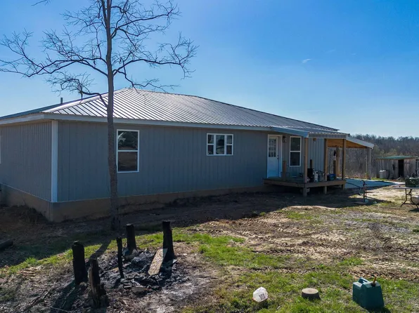 967 Sugar Creek Rd, Grand Rivers, KY 42045