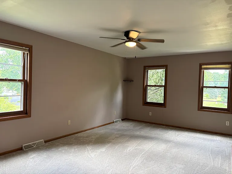 W307N5581 Anderson Rd — Photo 17