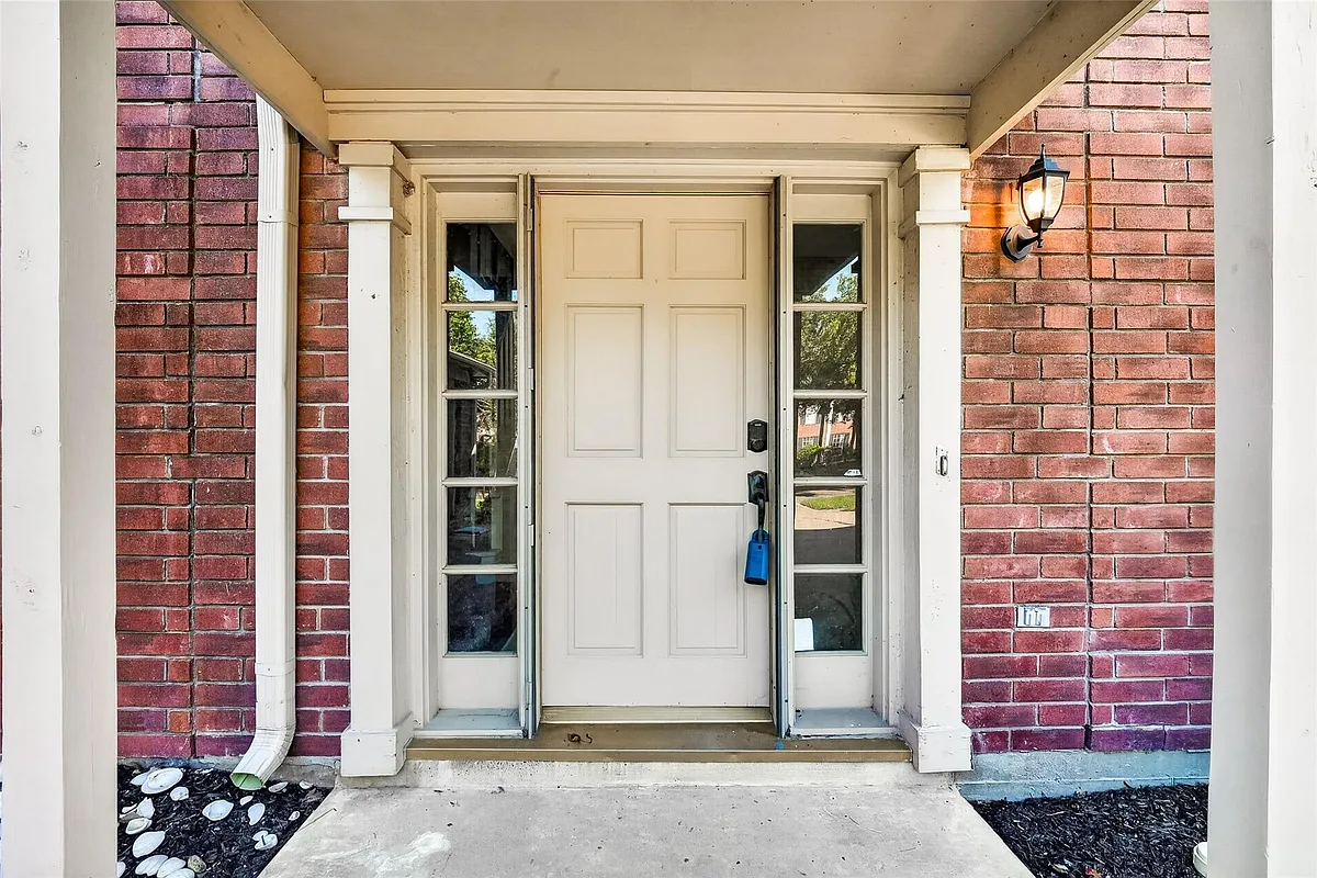 Building Photo - 128 Bayou Bend Dr