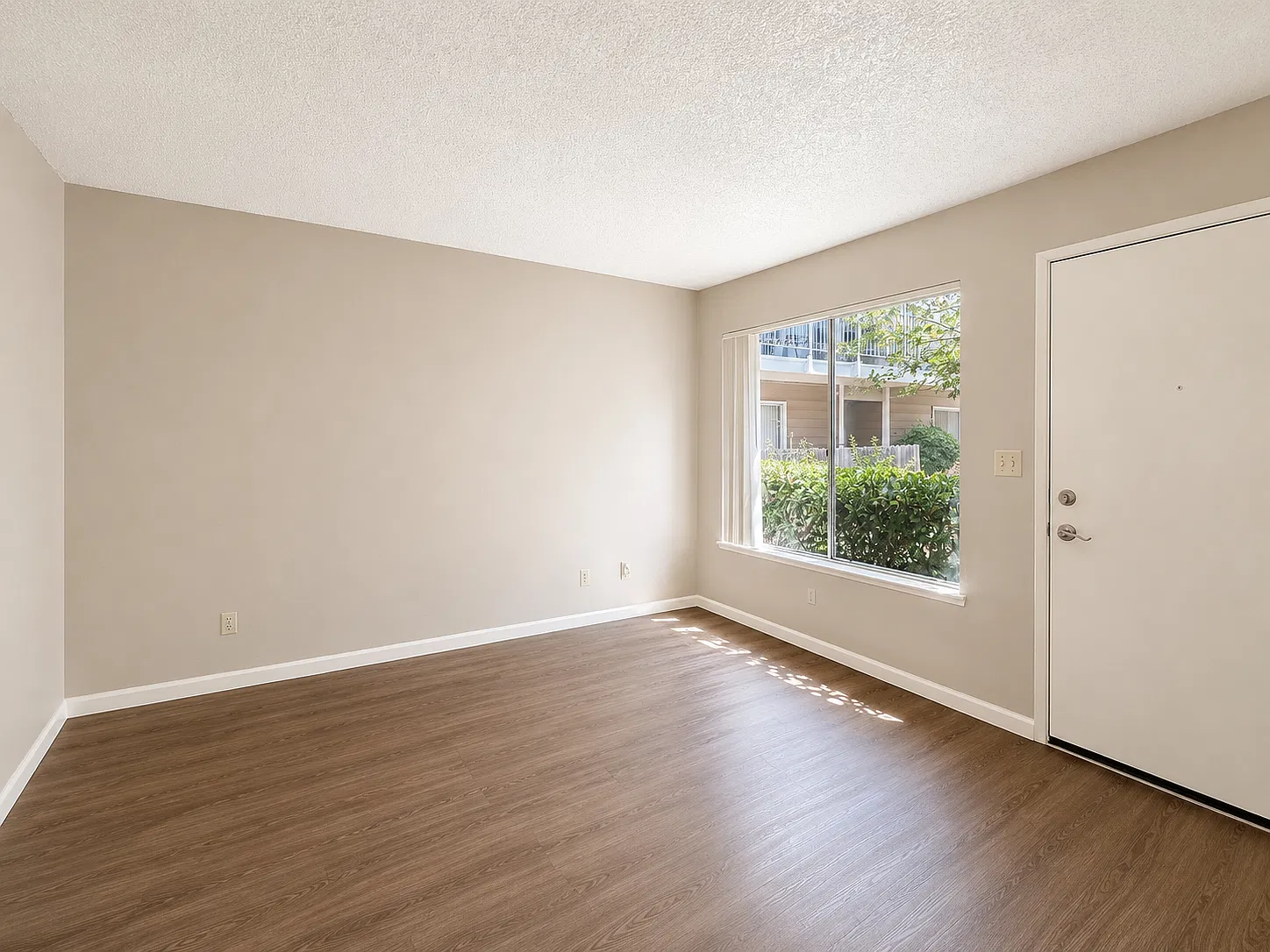 1 bed, 630 sqft, $1,450 — Photo 4