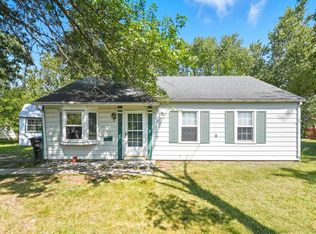 225 Dunbar Ln, Fort Wayne, IN 46816