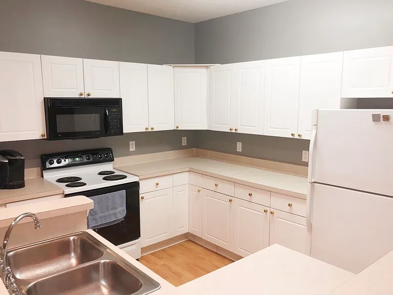 8077 Cranes Crossing Dr #8077 — Photo 3