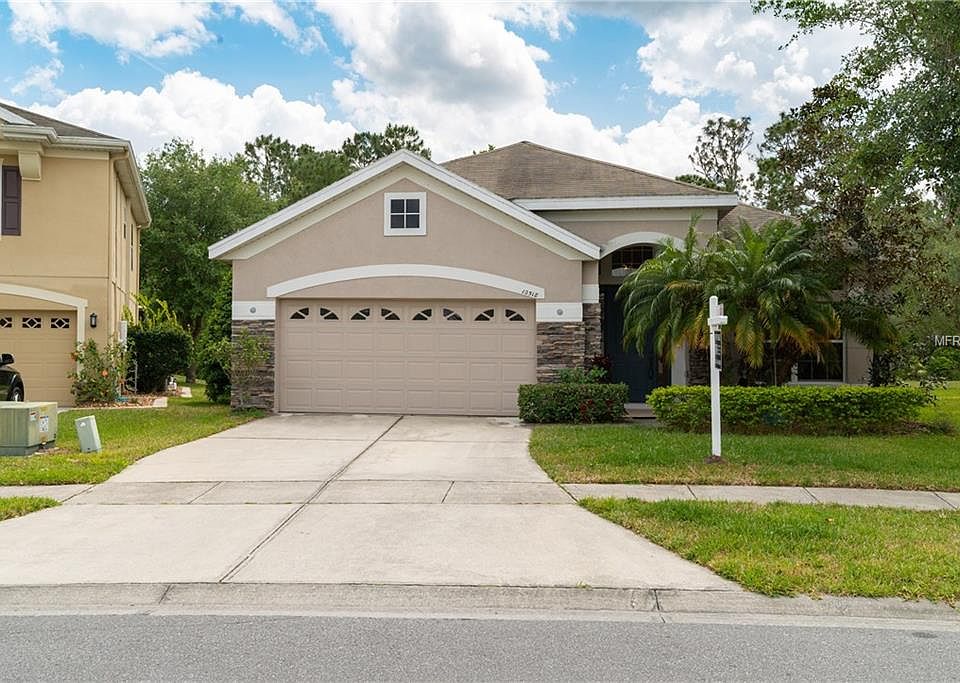 1st image of 10518 Cypress Trail Dr